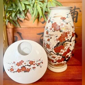 Matching Japanese Flower Vase Set
